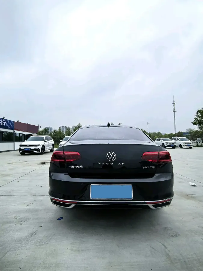 2020 Volkswagen Magotan 1.4T 150HP L4 7DCT,autocango,china used car exporter,china ev exporter,chinese used car exporter,chinese used ev exporter