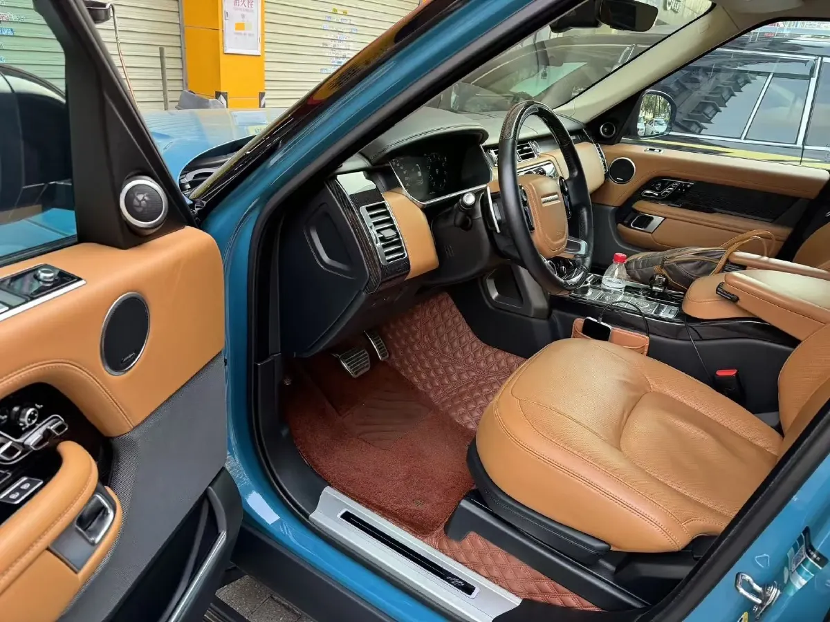 2021 Land Rover Range Rover 3.0T 400HP L6 8AT,autocango,china used car exporter,china ev exporter,chinese used car exporter,chinese used ev exporter