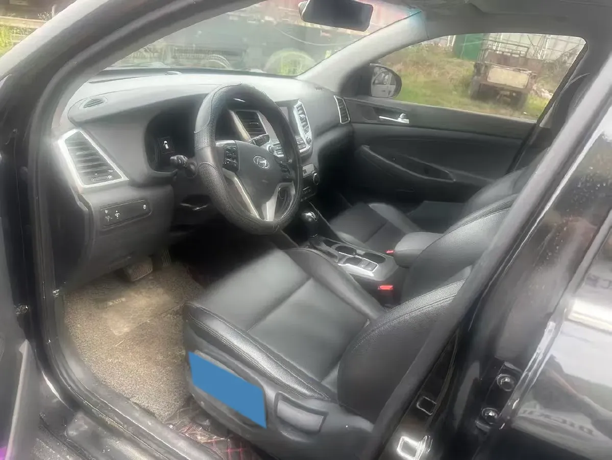 2015 Hyundai Tucson 1.6T 177HP L4 7DCT,autocango,china used car exporter,china ev exporter,chinese used car exporter,chinese used ev exporter