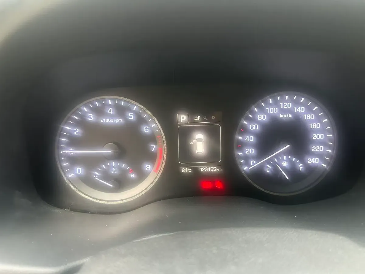 2015 Hyundai Tucson 1.6T 177HP L4 7DCT,autocango,china used car exporter,china ev exporter,chinese used car exporter,chinese used ev exporter