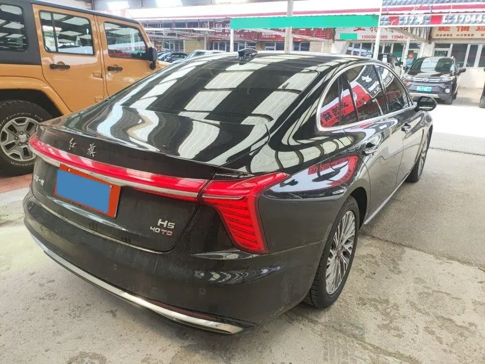 2023 HongQi H5 2.0T 224HP L4 8AT,autocango,china used car exporter,china ev exporter,chinese used car exporter,chinese used ev exporter