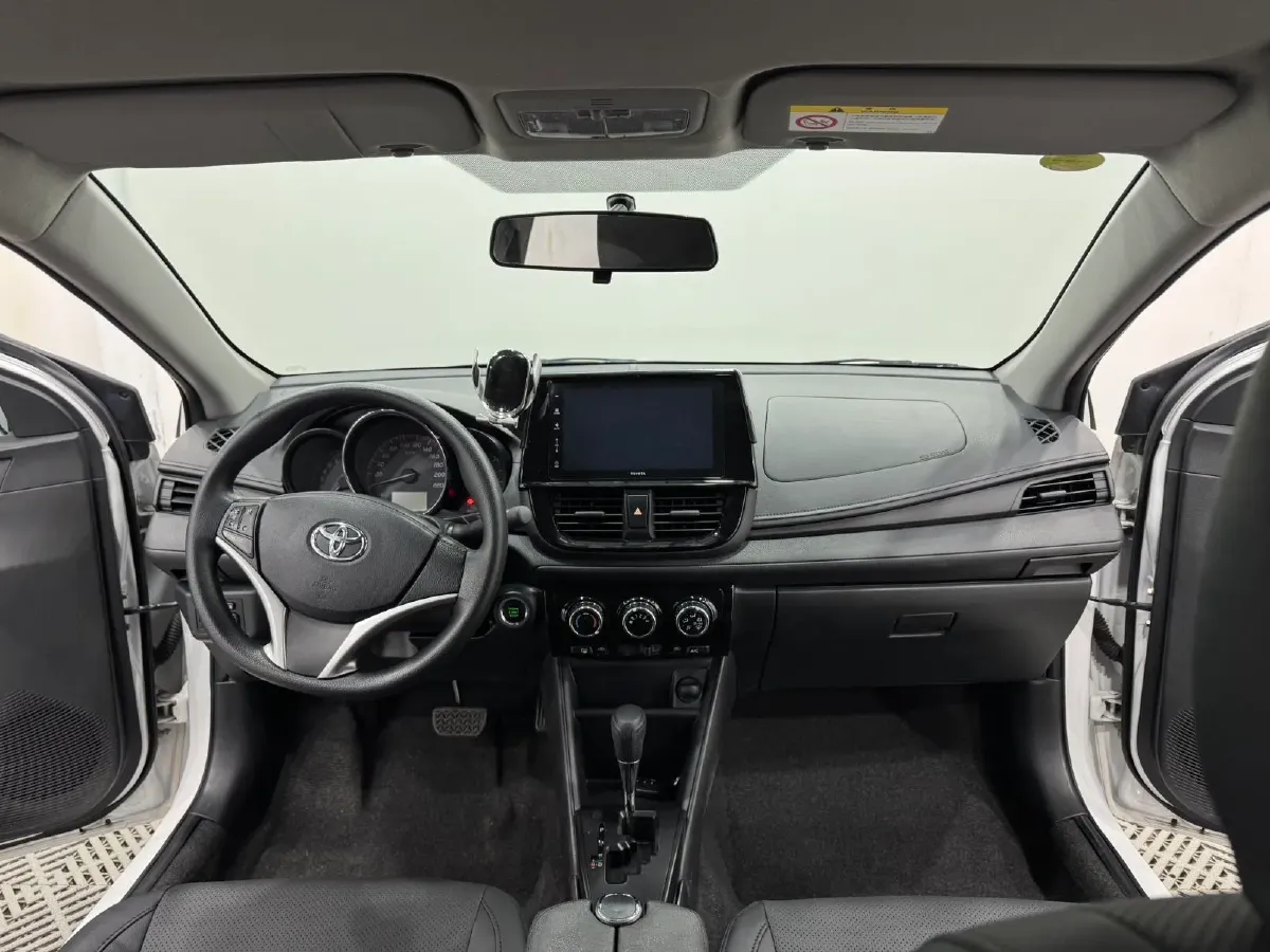 2022 Toyota Vios 1.5L 112HP L4 CVT,autocango,china used car exporter,china ev exporter,chinese used car exporter,chinese used ev exporter