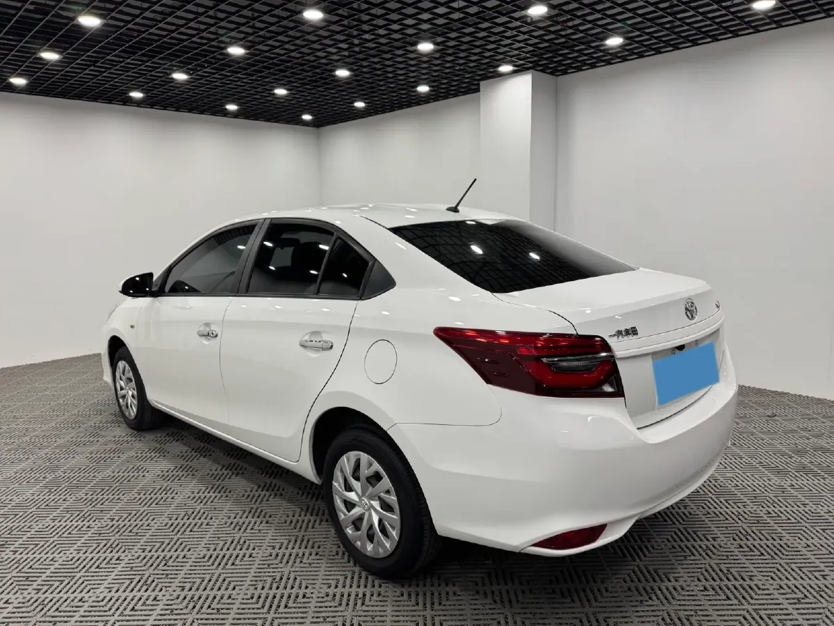 2022 Toyota Vios 1.5L 112HP L4 CVT,autocango,china used car exporter,china ev exporter,chinese used car exporter,chinese used ev exporter