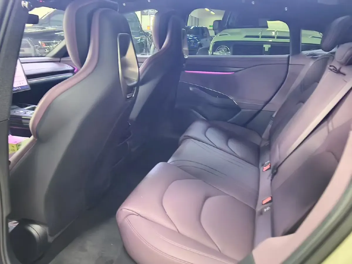 2024 MI SU7 BEV 73.6KWH,autocango,china used car exporter,china ev exporter,chinese used car exporter,chinese used ev exporter