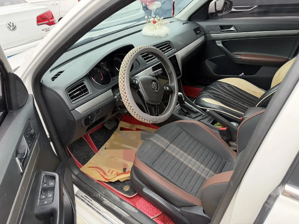 2021 Volkswagen Lavida 1.5L 113HP L4 6AT,autocango,china used car exporter,china ev exporter,chinese used car exporter,chinese used ev exporter