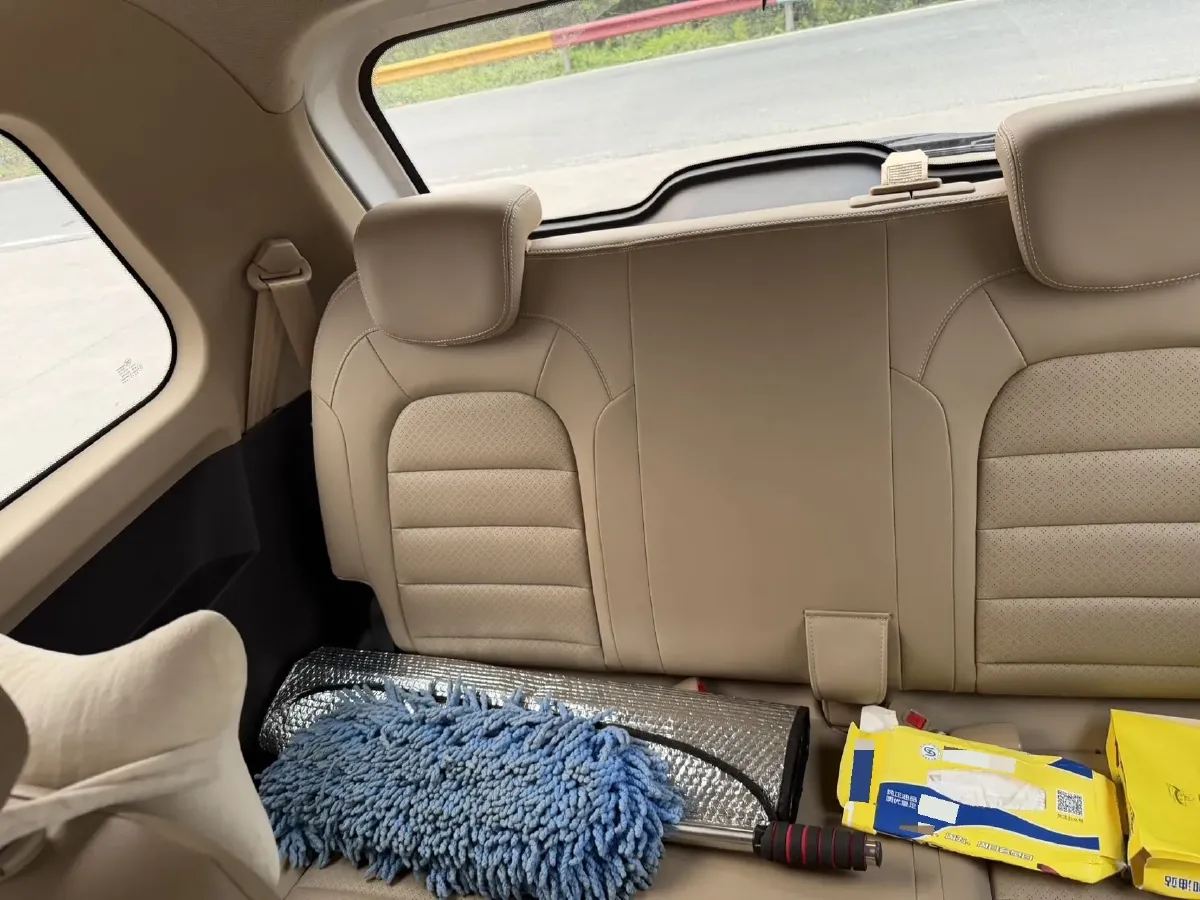 2019 WuLing HongGuang 1.5L 99HP L4 6MT,autocango,china used car exporter,china ev exporter,chinese used car exporter,chinese used ev exporter