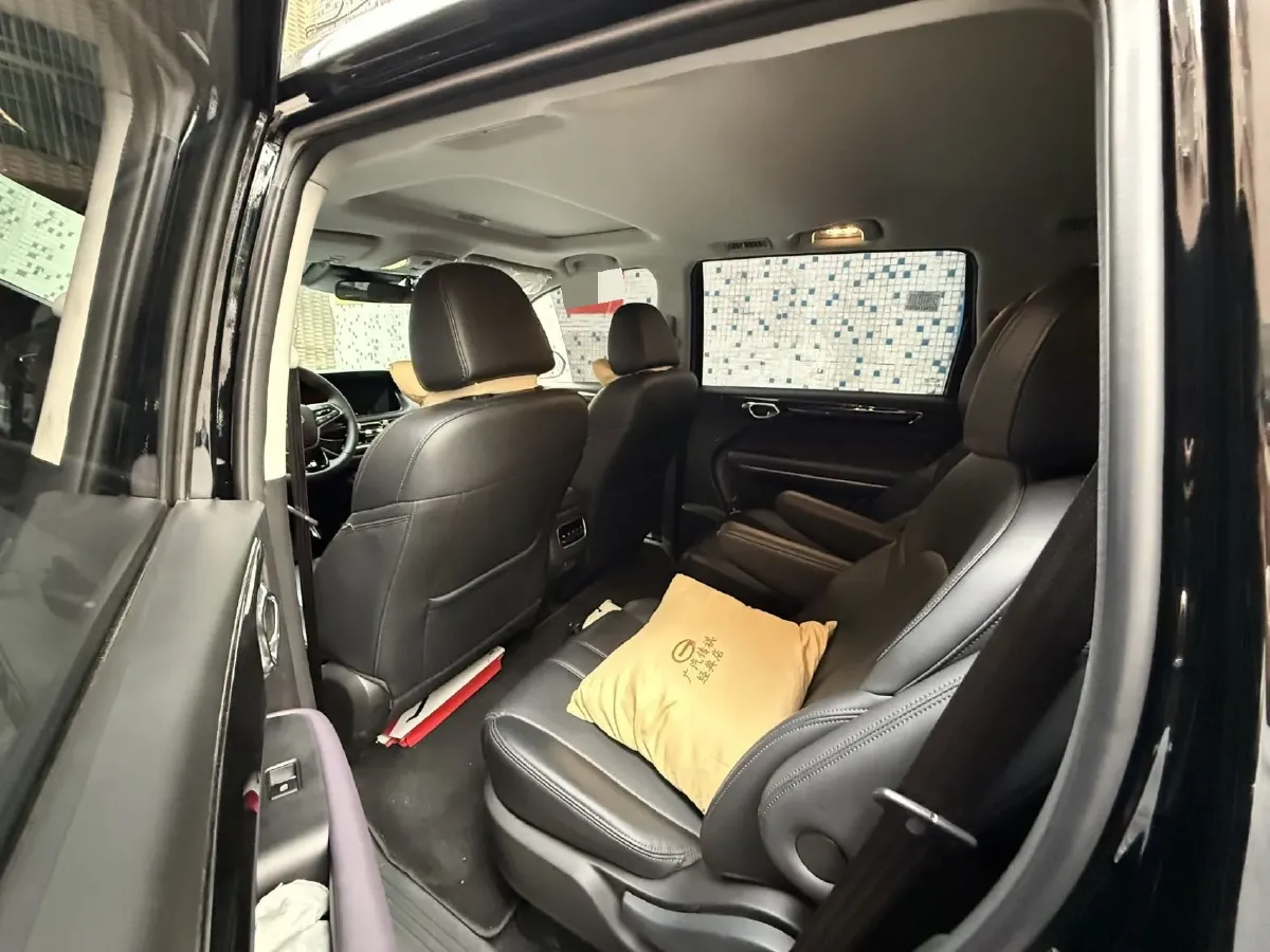 2025 GAC Trumpchi M6 1.5T 177HP L4 7DCT,autocango,china used car exporter,china ev exporter,chinese used car exporter,chinese used ev exporter