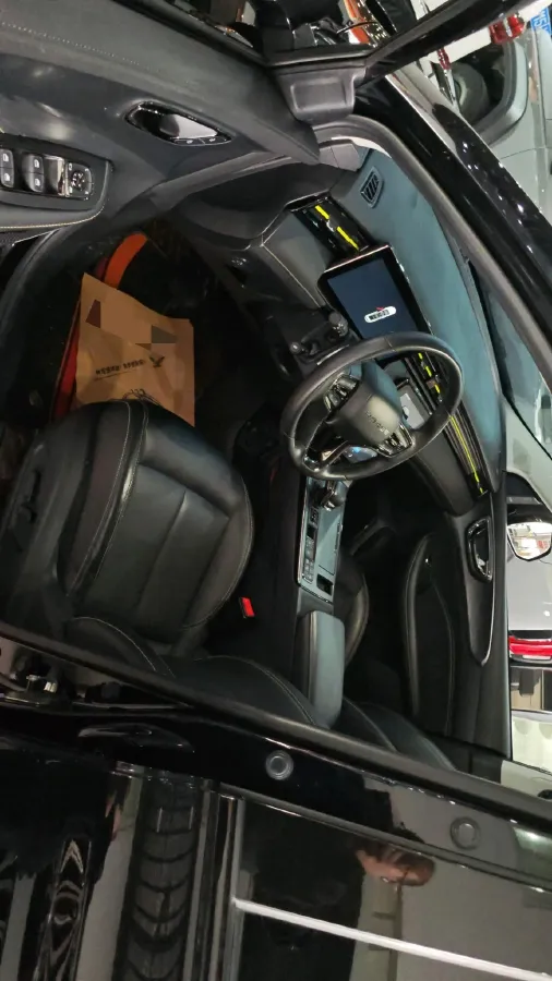 2021 Roewe RX5 1.5T 169HP L4 AMT PHEV 11.1KWH,autocango,china used car exporter,china ev exporter,chinese used car exporter,chinese used ev exporter