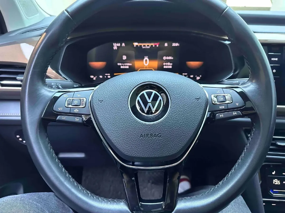 2022 Volkswagen Tharu 1.4T 150HP L4 7DCT,autocango,china used car exporter,china ev exporter,chinese used car exporter,chinese used ev exporter