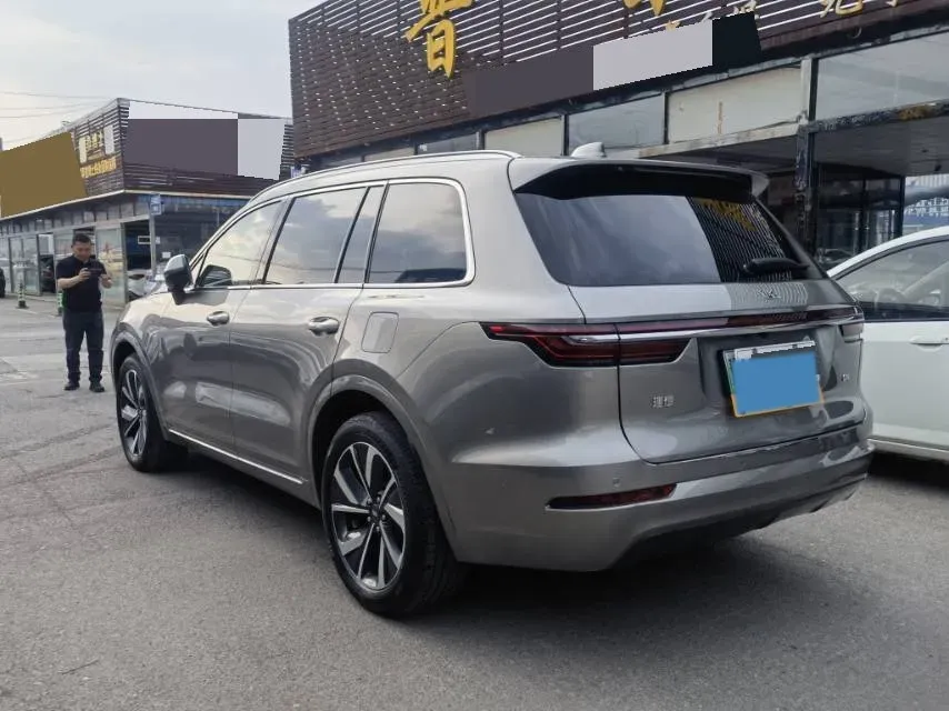 2021 Li ONE Range Extended 131HP REEV 40.5KWH,autocango,china used car exporter,china ev exporter,chinese used car exporter,chinese used ev exporter