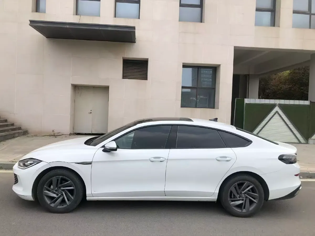 2024 Volkswagen Lamando 1.4T 150HP L4 7DCT,autocango,china used car exporter,china ev exporter,chinese used car exporter,chinese used ev exporter