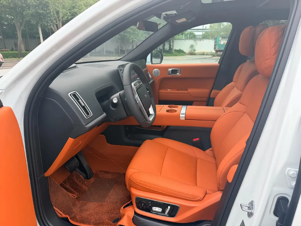 2025 Li L7 Range Extended 154HP REEV,autocango,china used car exporter,china ev exporter,chinese used car exporter,chinese used ev exporter