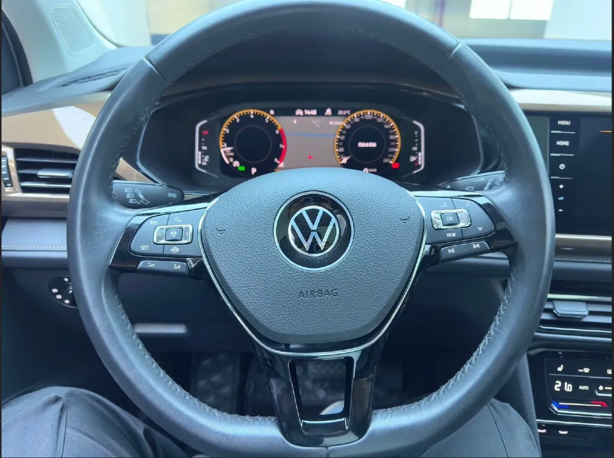 2022 Volkswagen Tharu 1.4T 150HP L4 7DCT,autocango,china used car exporter,china ev exporter,chinese used car exporter,chinese used ev exporter