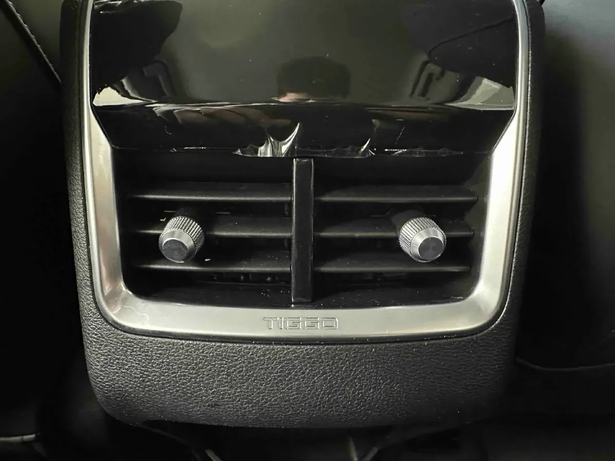 2022 Chery Tiggo 7 1.5T 156HP L4 CVT,autocango,china used car exporter,china ev exporter,chinese used car exporter,chinese used ev exporter