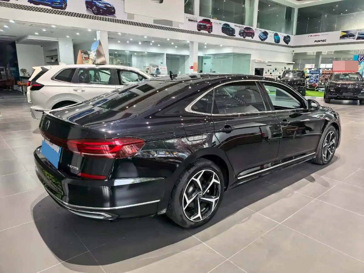 2023 Volkswagen Passat 2.0T 186HP L4 7DCT,autocango,china used car exporter,china ev exporter,chinese used car exporter,chinese used ev exporter