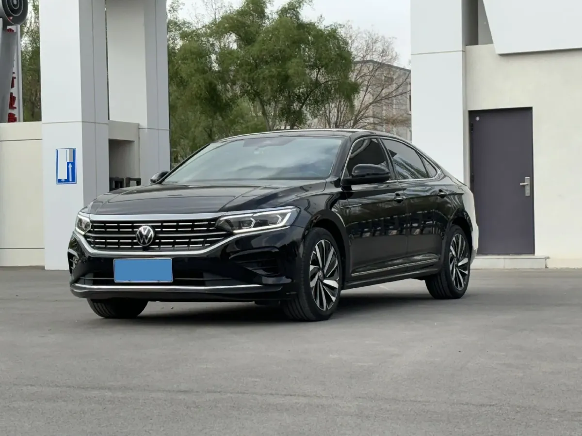 2022 Xpeng P7 BEV 60.2KWH,autocango,china used car exporter,china ev exporter,chinese used car exporter,chinese used ev exporter