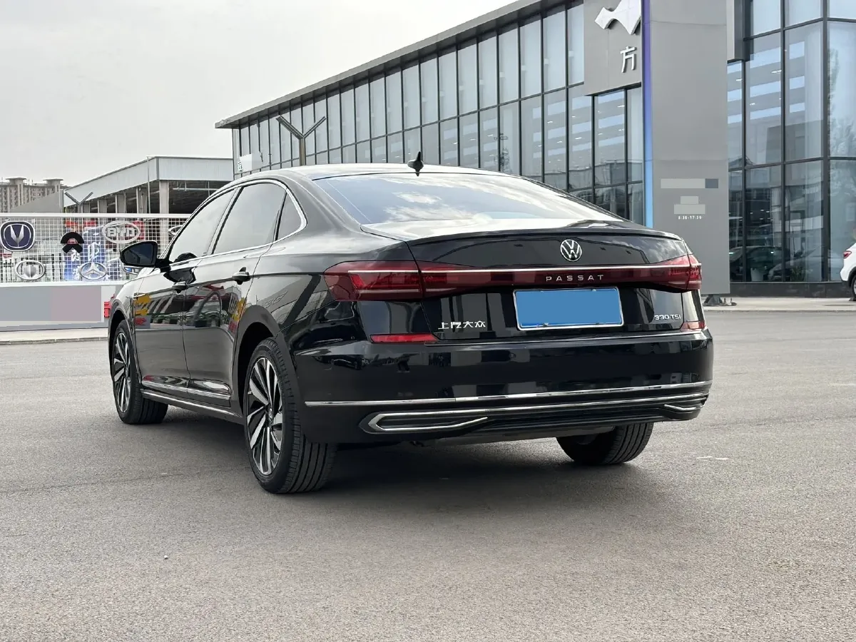 2022 Xpeng P7 BEV 60.2KWH,autocango,china used car exporter,china ev exporter,chinese used car exporter,chinese used ev exporter