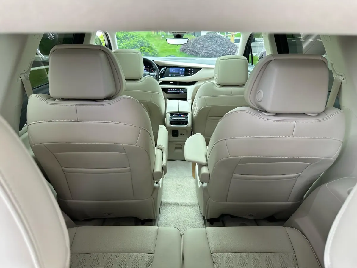 2022 Buick Enclave 2.0T 237HP L4 9AT,autocango,china used car exporter,china ev exporter,chinese used car exporter,chinese used ev exporter