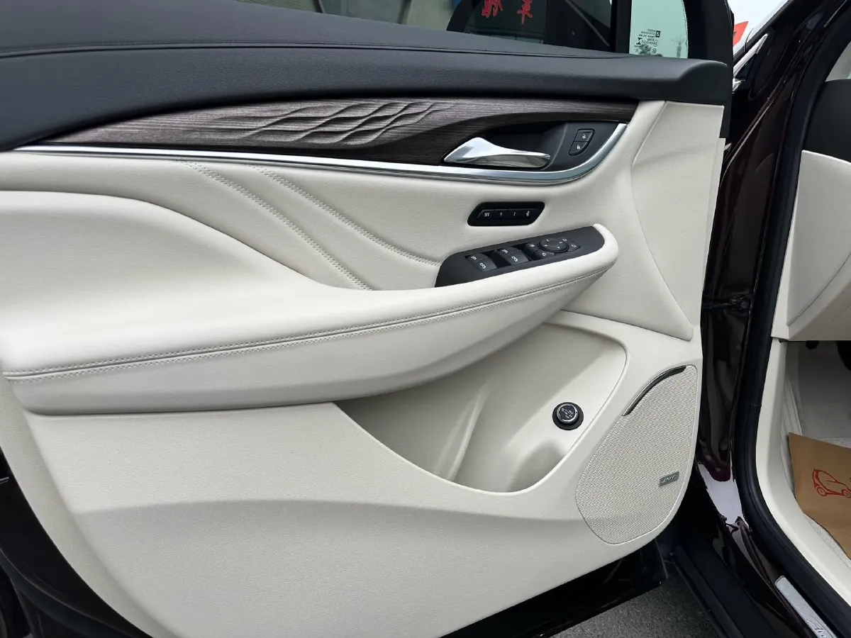 2022 Buick Enclave 2.0T 237HP L4 9AT,autocango,china used car exporter,china ev exporter,chinese used car exporter,chinese used ev exporter