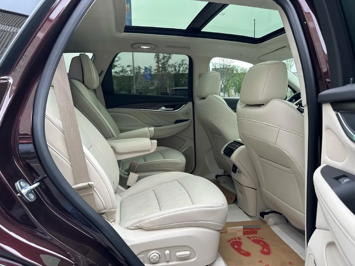 2022 Buick Enclave 2.0T 237HP L4 9AT,autocango,china used car exporter,china ev exporter,chinese used car exporter,chinese used ev exporter
