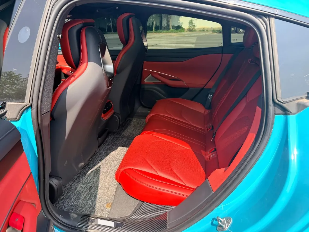 2024 MI SU7 BEV 94.3KWH,autocango,china used car exporter,china ev exporter,chinese used car exporter,chinese used ev exporter