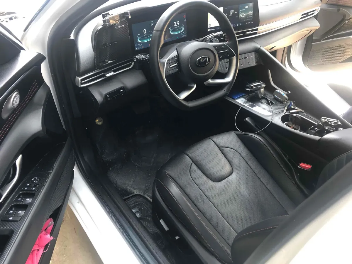 2022 Hyundai Elantra 1.5L 115HP L4 CVT,autocango,china used car exporter,china ev exporter,chinese used car exporter,chinese used ev exporter