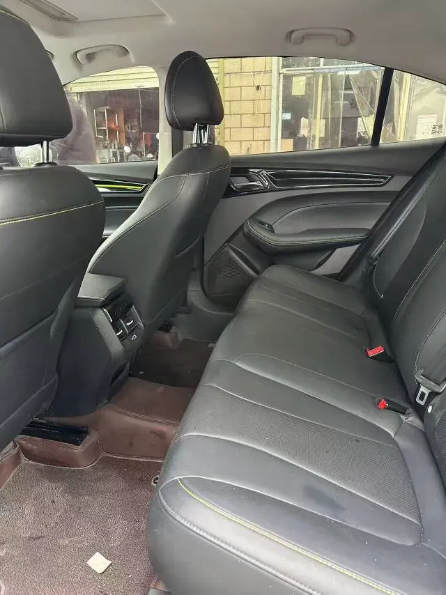 2021 Roewe i5 1.5L 120HP L4 CVT,autocango,china used car exporter,china ev exporter,chinese used car exporter,chinese used ev exporter