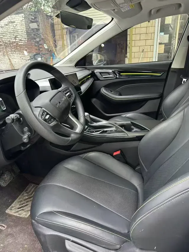 2021 Roewe i5 1.5L 120HP L4 CVT,autocango,china used car exporter,china ev exporter,chinese used car exporter,chinese used ev exporter