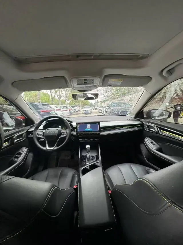 2021 Roewe i5 1.5L 120HP L4 CVT,autocango,china used car exporter,china ev exporter,chinese used car exporter,chinese used ev exporter