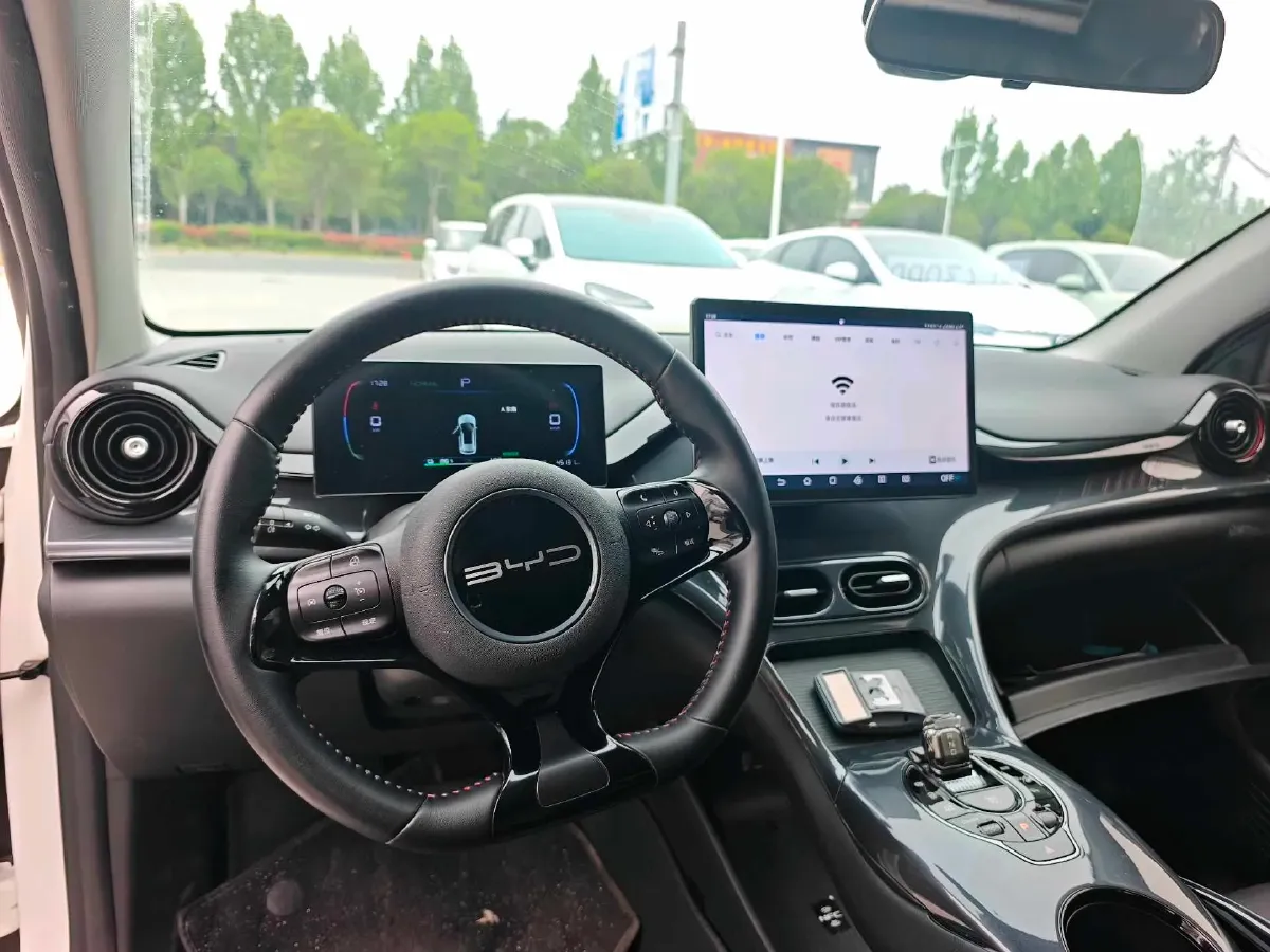 2023 BYD e2 BEV 43.2KWH,autocango,china used car exporter,china ev exporter,chinese used car exporter,chinese used ev exporter