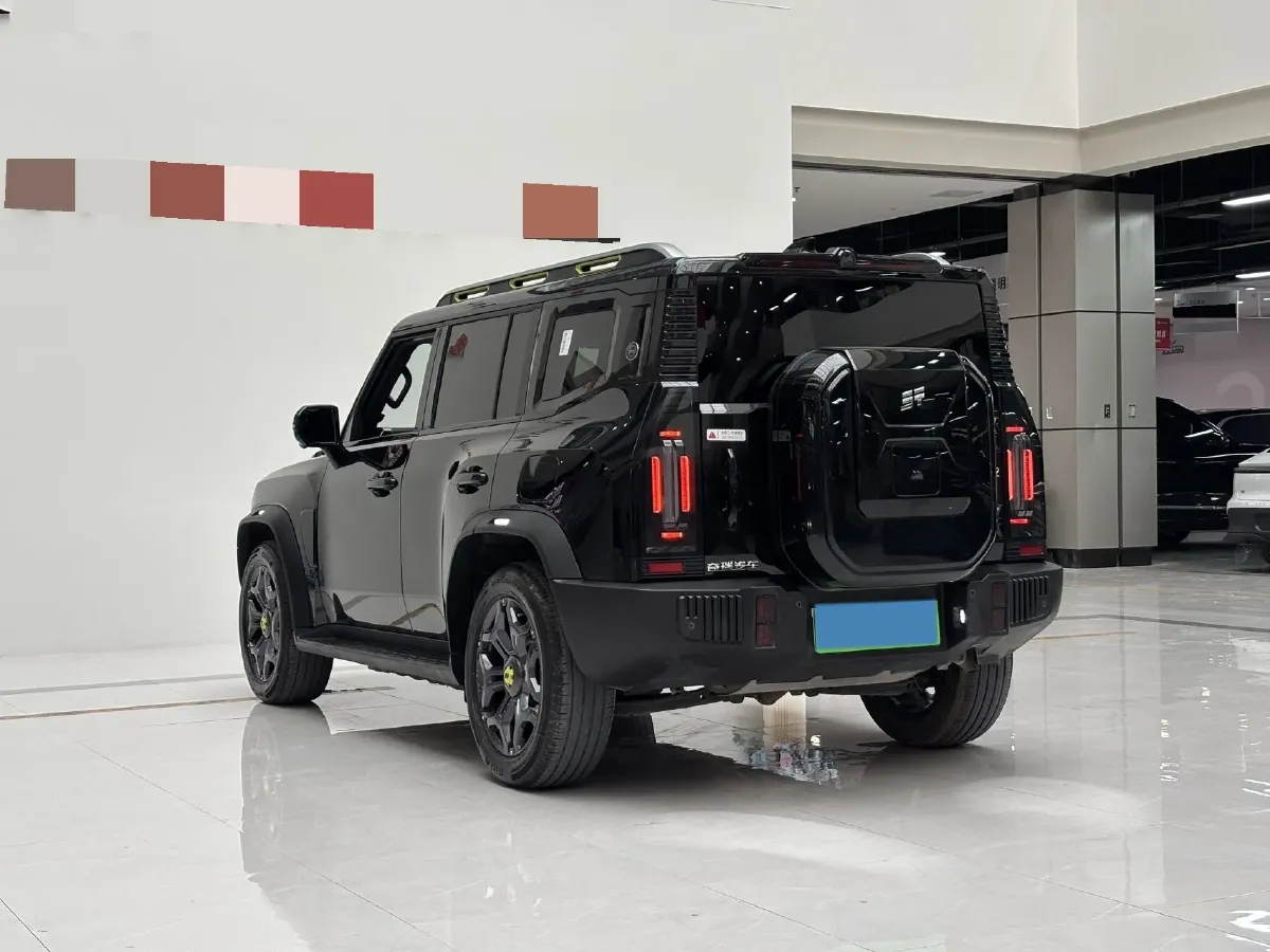 2024 Jetour ShanHai TravellerC-DM 1.5T 156HP L4 3DHT PHEV 43.24KWH,autocango,china used car exporter,china ev exporter,chinese used car exporter,chinese used ev exporter