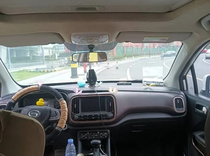 2017 GAC Trumpchi GS3 1.3T 137HP L4 6AT,autocango,china used car exporter,china ev exporter,chinese used car exporter,chinese used ev exporter