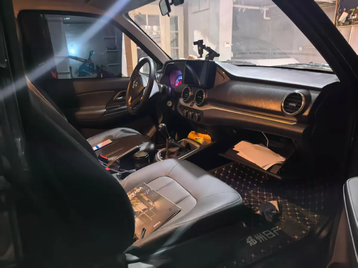 2023 Dongfeng RuiQi 6 2.3T 163HP L4 8AT,autocango,china used car exporter,china ev exporter,chinese used car exporter,chinese used ev exporter