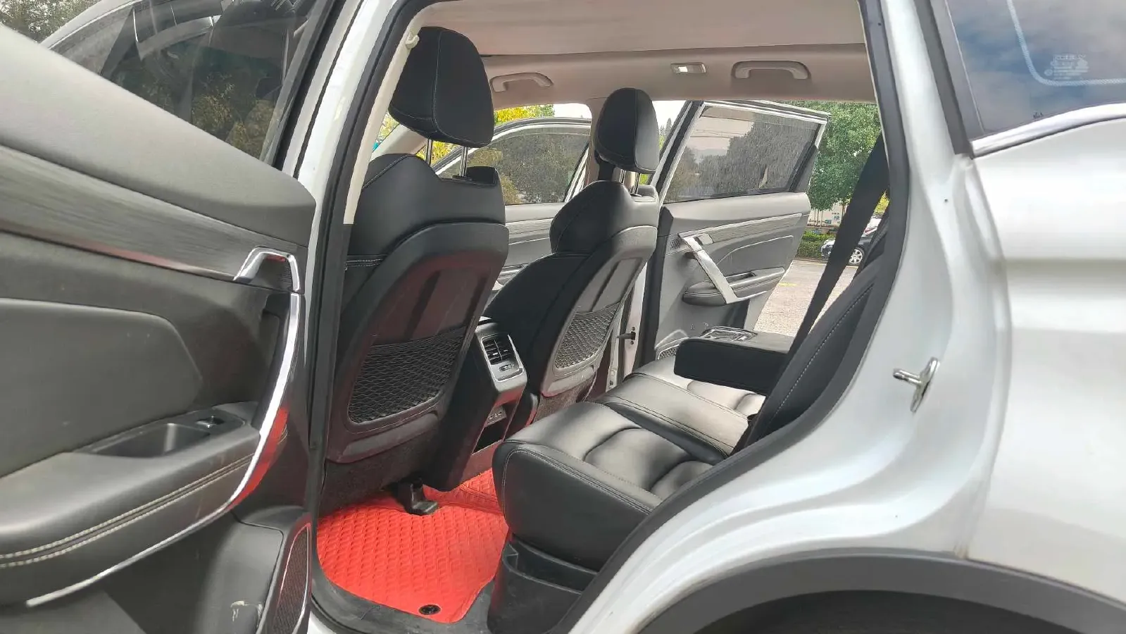 2020 Geely Azkarra 1.8T 184HP L4 7DCT,autocango,china used car exporter,china ev exporter,chinese used car exporter,chinese used ev exporter