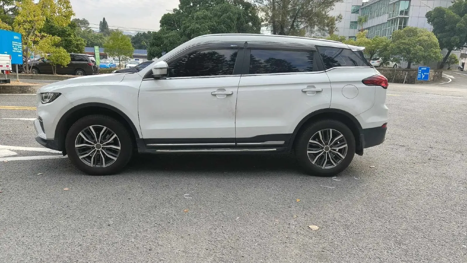 2020 Geely Azkarra 1.8T 184HP L4 7DCT,autocango,china used car exporter,china ev exporter,chinese used car exporter,chinese used ev exporter