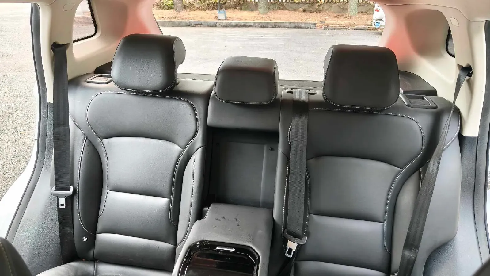 2020 Geely Azkarra 1.8T 184HP L4 7DCT,autocango,china used car exporter,china ev exporter,chinese used car exporter,chinese used ev exporter