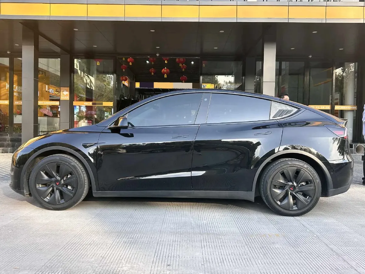 2022 Tesla Model Y BEV 60KWH,autocango,china used car exporter,china ev exporter,chinese used car exporter,chinese used ev exporter