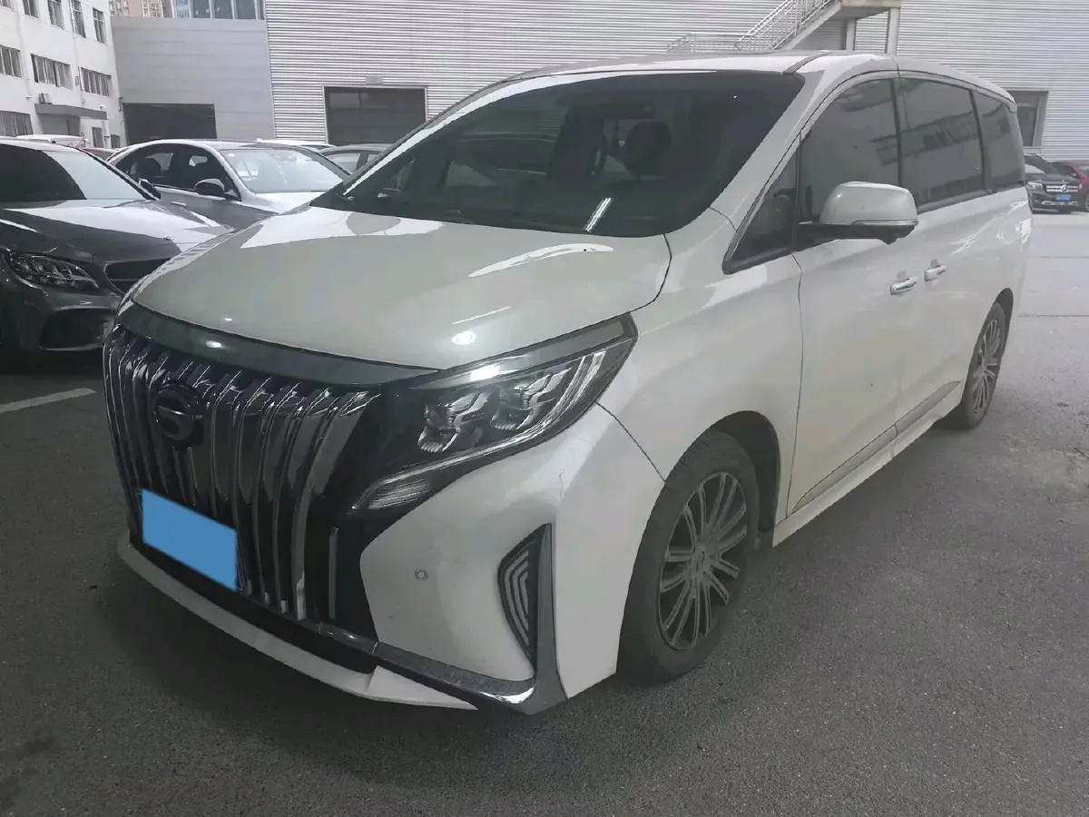 2021 GAC Trumpchi M8 2.0T 252HP L4 8AT,autocango,china used car exporter,china ev exporter,chinese used car exporter,chinese used ev exporter