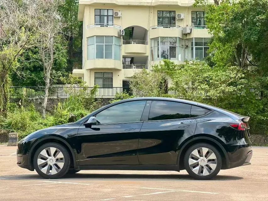 2022 Tesla Model Y BEV 60KWH,autocango,china used car exporter,china ev exporter,chinese used car exporter,chinese used ev exporter