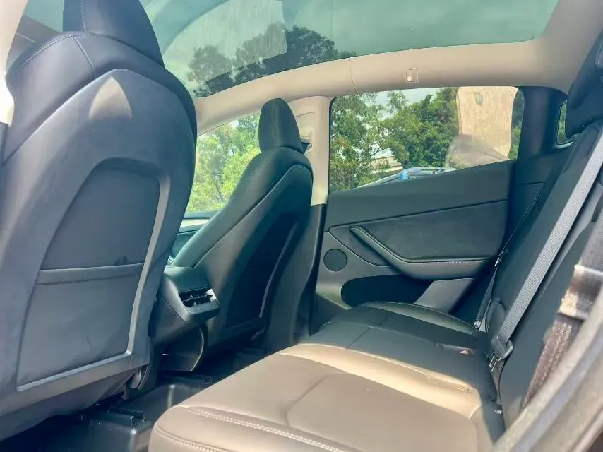 2022 Tesla Model Y BEV 60KWH,autocango,china used car exporter,china ev exporter,chinese used car exporter,chinese used ev exporter