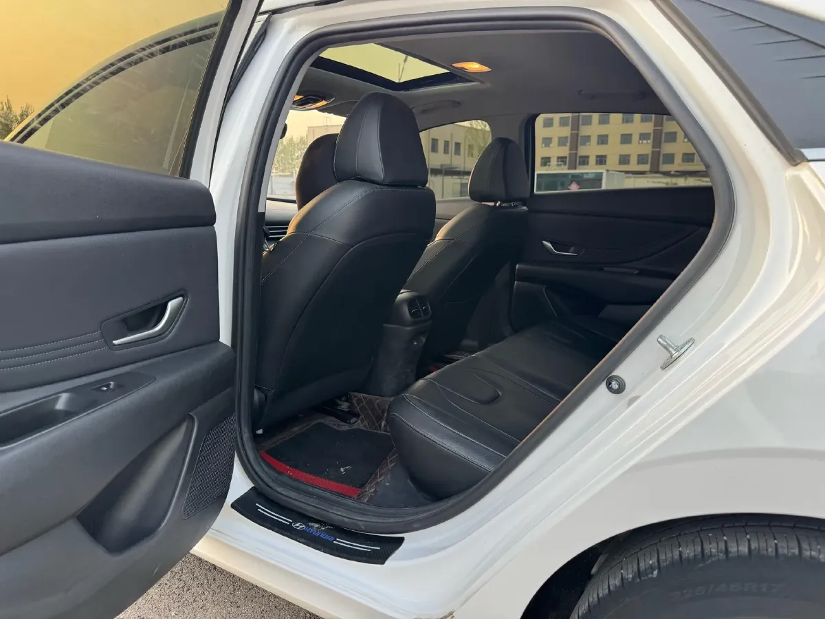 2023 Hyundai Elantra 1.5L 115HP L4 CVT,autocango,china used car exporter,china ev exporter,chinese used car exporter,chinese used ev exporter