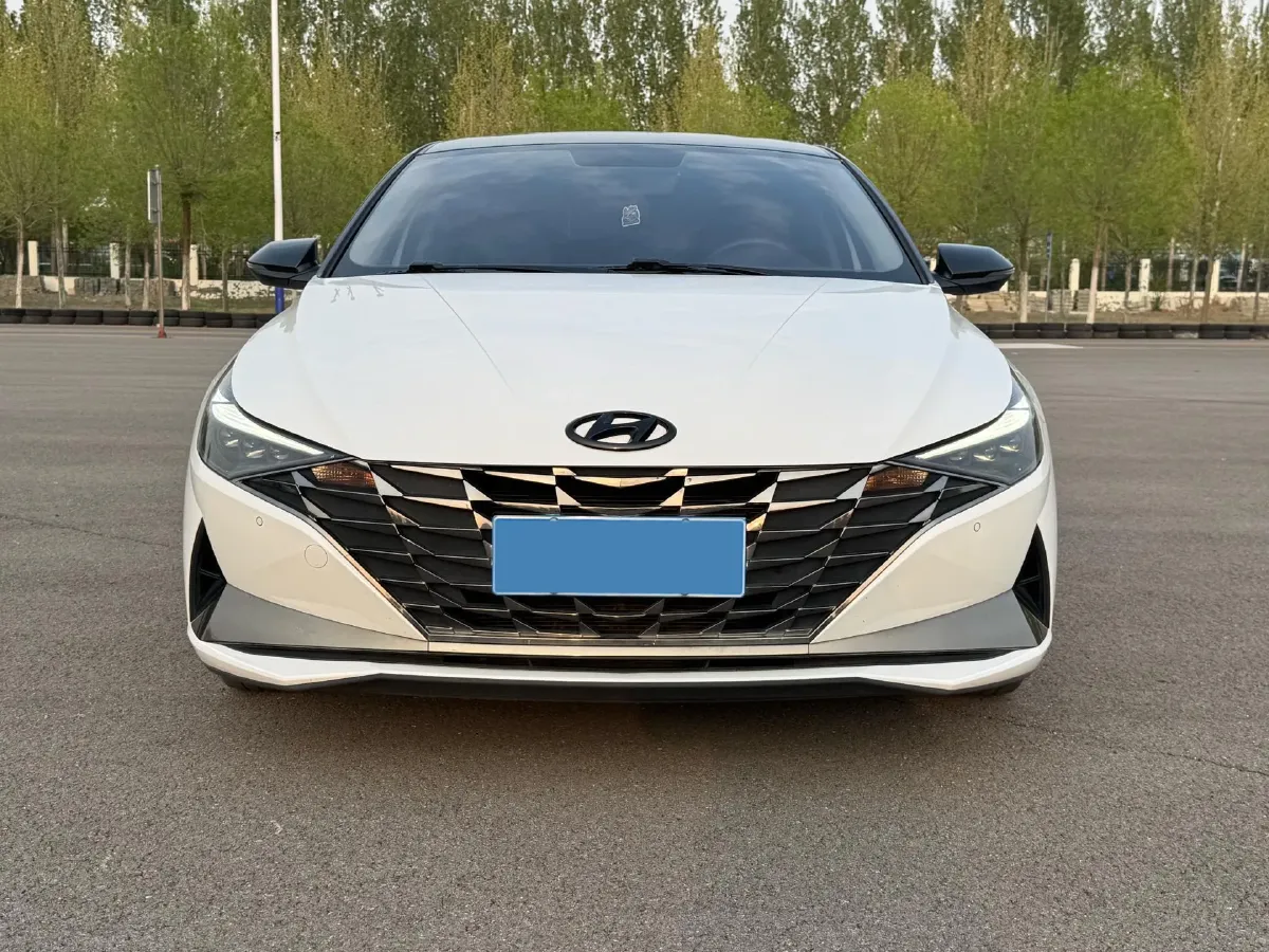 2023 Hyundai Elantra 1.5L 115HP L4 CVT,autocango,china used car exporter,china ev exporter,chinese used car exporter,chinese used ev exporter