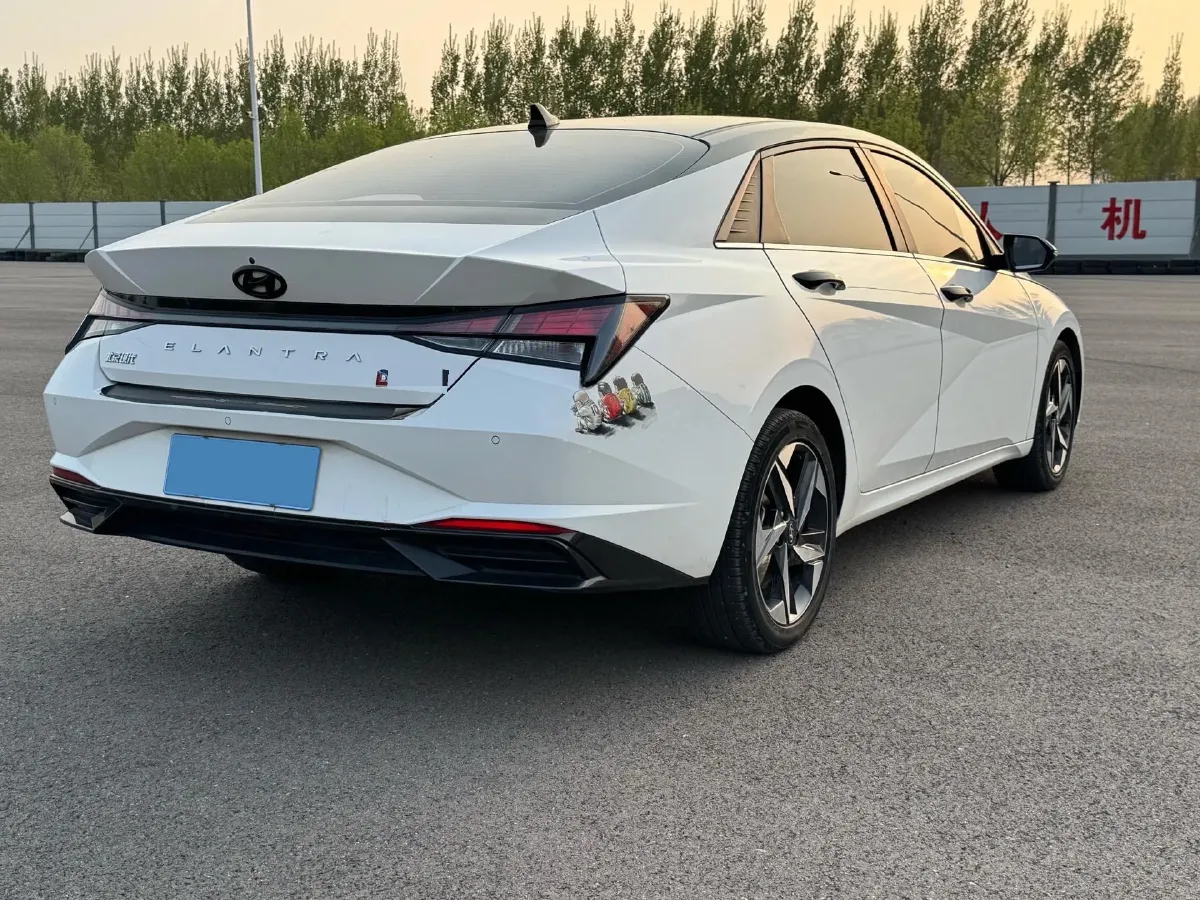 2023 Hyundai Elantra 1.5L 115HP L4 CVT,autocango,china used car exporter,china ev exporter,chinese used car exporter,chinese used ev exporter