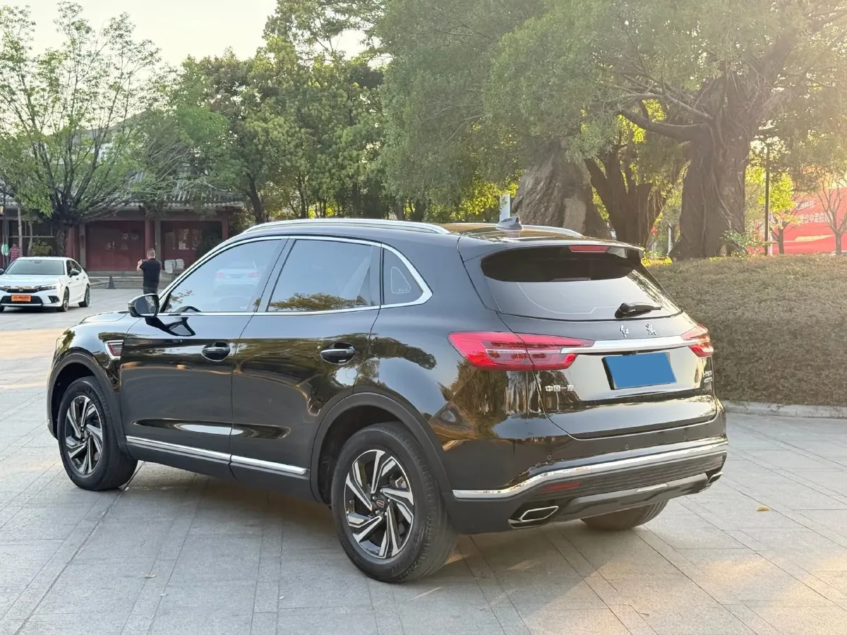 2022 HongQi HS5 2.0T 224HP L4 6AT,autocango,china used car exporter,china ev exporter,chinese used car exporter,chinese used ev exporter