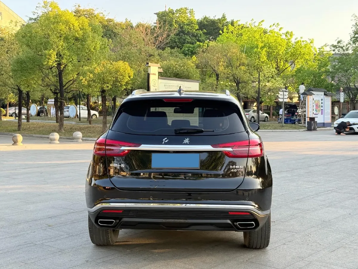 2022 HongQi HS5 2.0T 224HP L4 6AT,autocango,china used car exporter,china ev exporter,chinese used car exporter,chinese used ev exporter