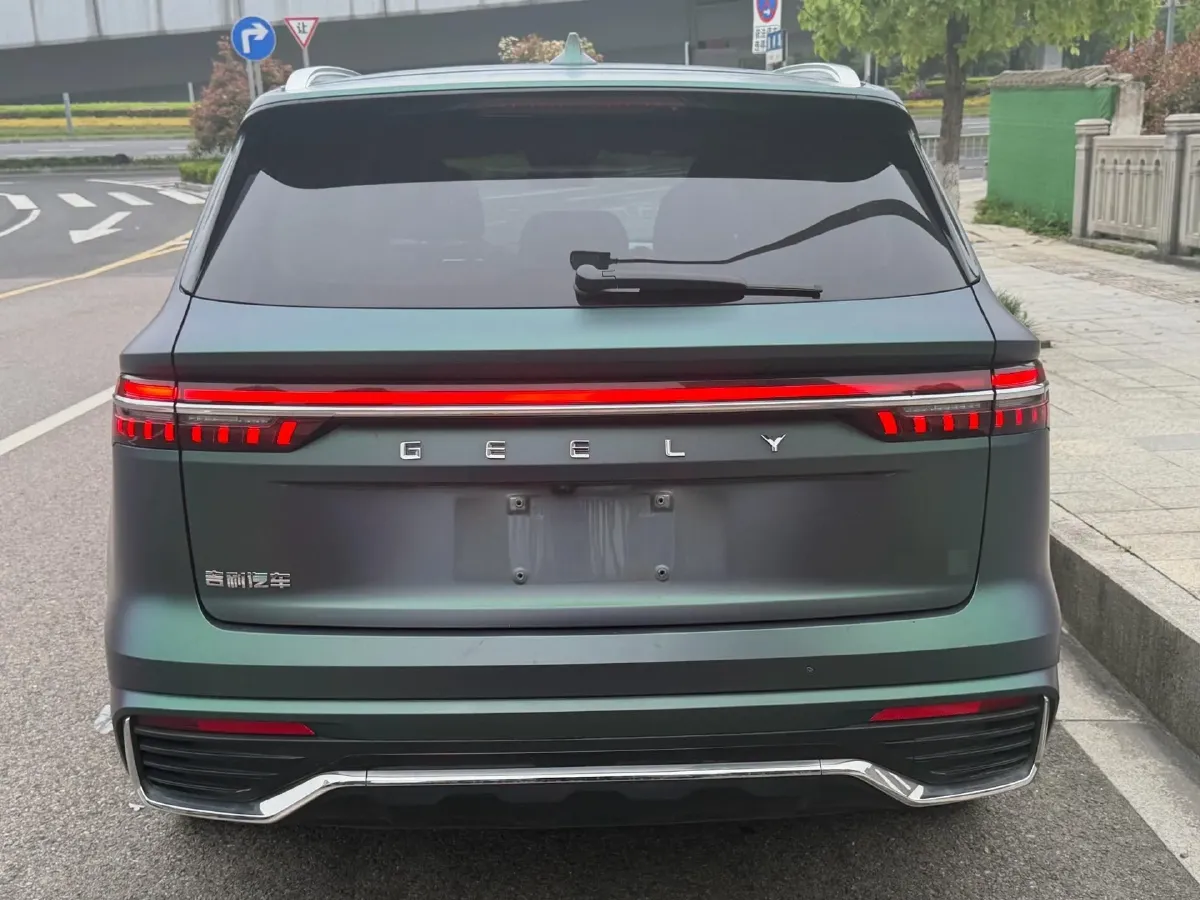 2021 Geely Monjaro 2.0T 218HP L4 7DCT,autocango,china used car exporter,china ev exporter,chinese used car exporter,chinese used ev exporter