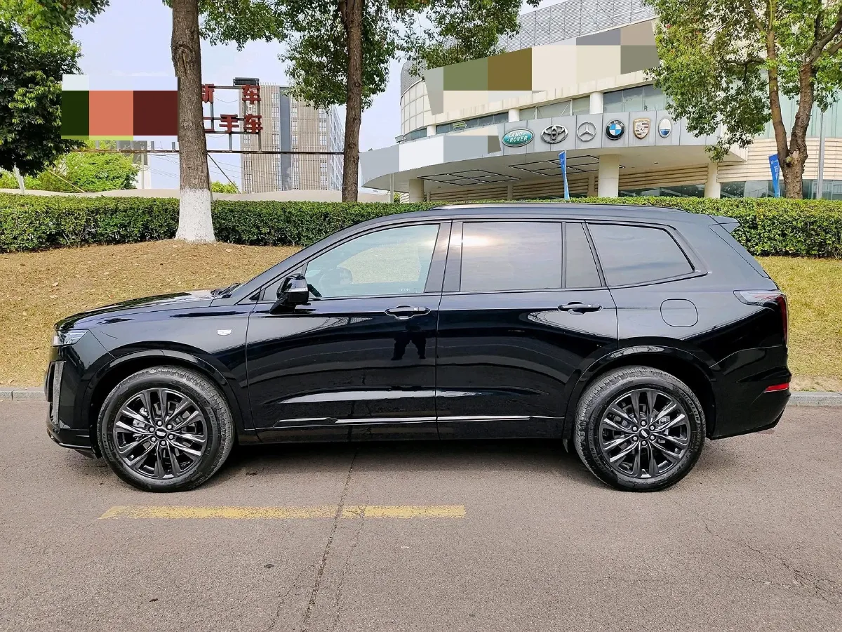 2025 Cadillac XT6 2.0T 237HP L4 9AT,autocango,china used car exporter,china ev exporter,chinese used car exporter,chinese used ev exporter
