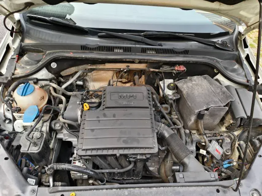 2017 Volkswagen Sagitar 1.6L 110HP L4 6AT,autocango,china used car exporter,china ev exporter,chinese used car exporter,chinese used ev exporter