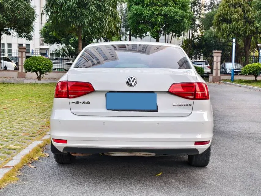2017 Volkswagen Sagitar 1.6L 110HP L4 6AT,autocango,china used car exporter,china ev exporter,chinese used car exporter,chinese used ev exporter