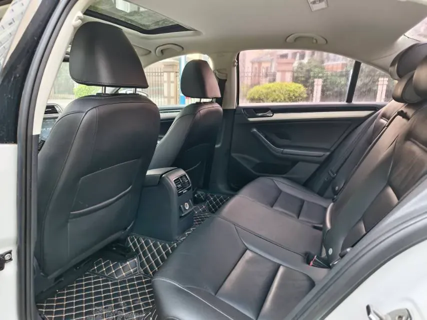 2017 Volkswagen Sagitar 1.6L 110HP L4 6AT,autocango,china used car exporter,china ev exporter,chinese used car exporter,chinese used ev exporter